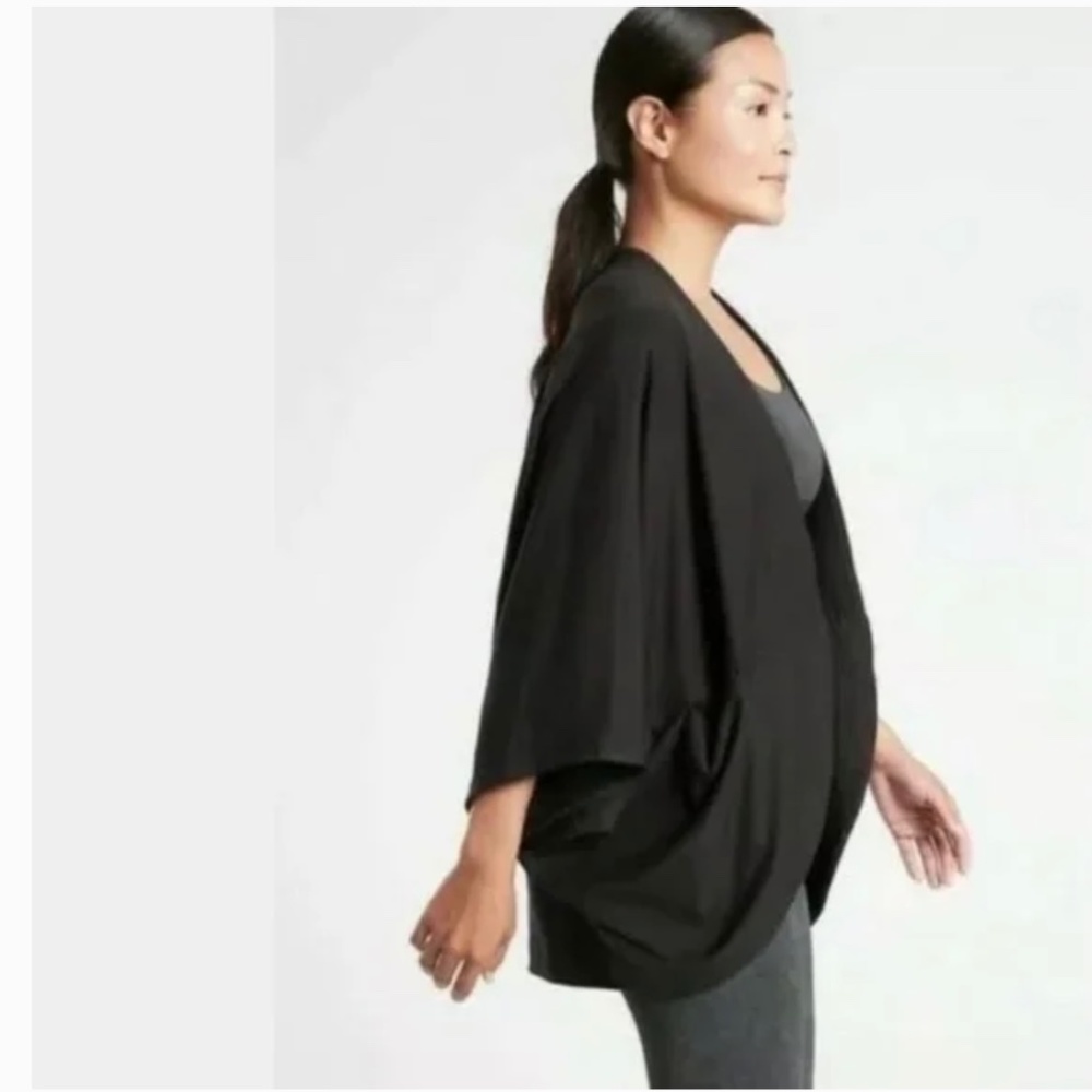 Athleta cocoon black size Large